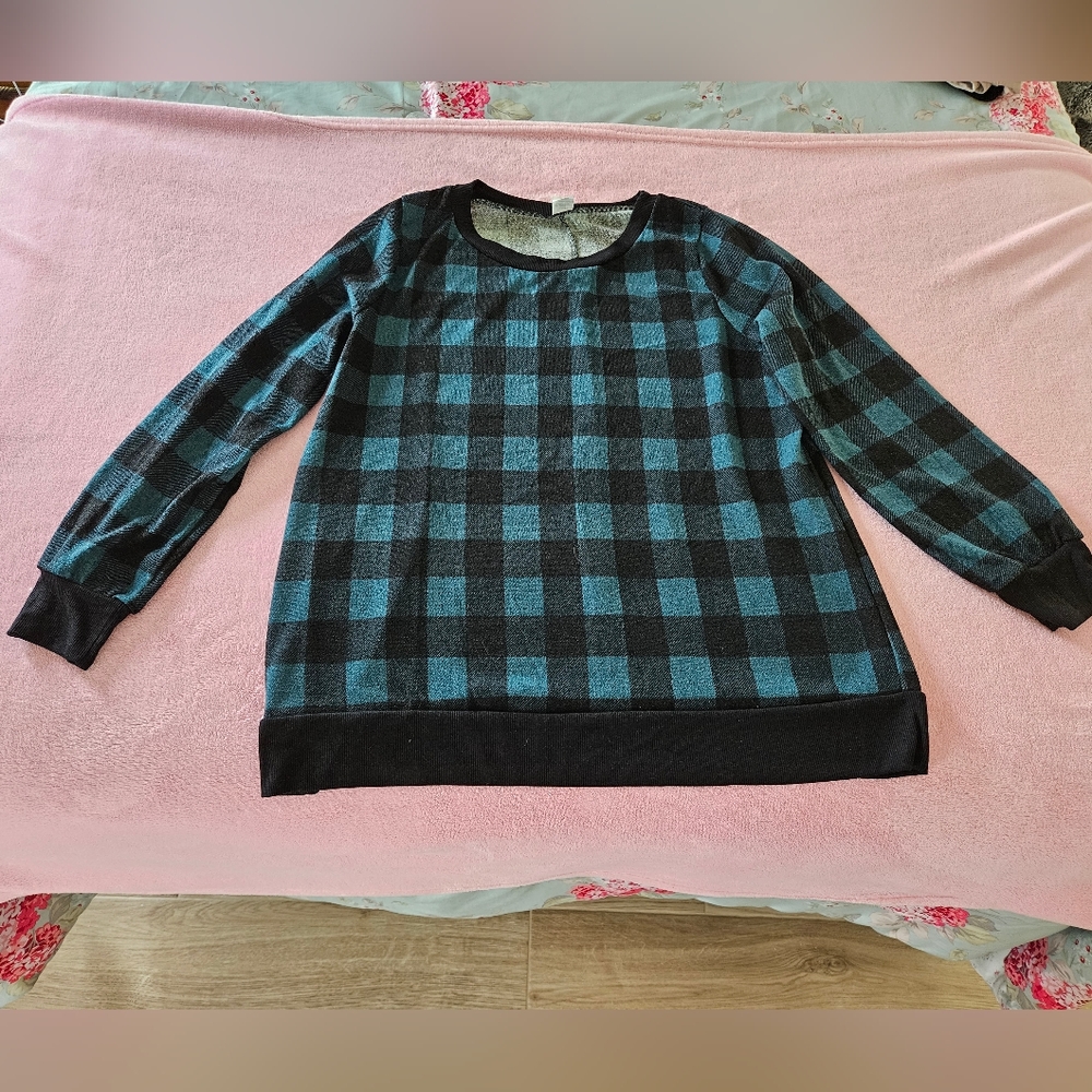 Sew-in-Love Women's Teal/Black Checkered Sweater NWOT